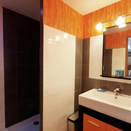 Maison Cosy Avec Spa, Sauna Et Lamas A Proximite De Roanne - Fr-1-496-23 Apartment Saint-Andre-d'Apchon